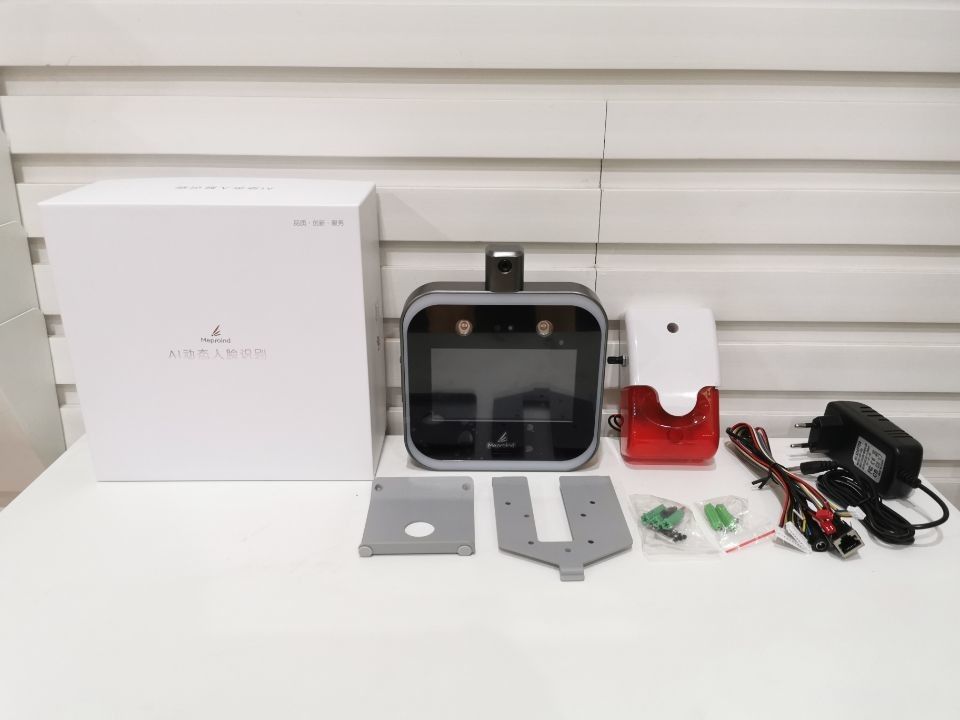 Intelligenter Kiosk Gesichtsanerkennungs-Thermometer 5 Zoll-WiFis TCP