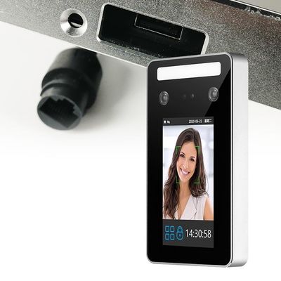 Sichtbarer heller Live Face Recognition Attendance Machine-Zugriffskontrollleser im Freien